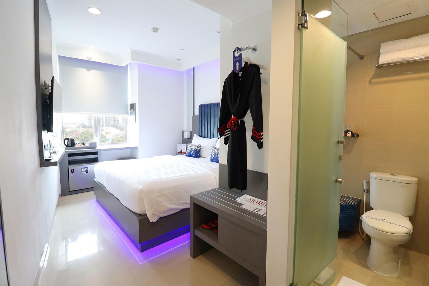 Отель Moritz Biz Gandaria Джакарта Экстерьер фото
